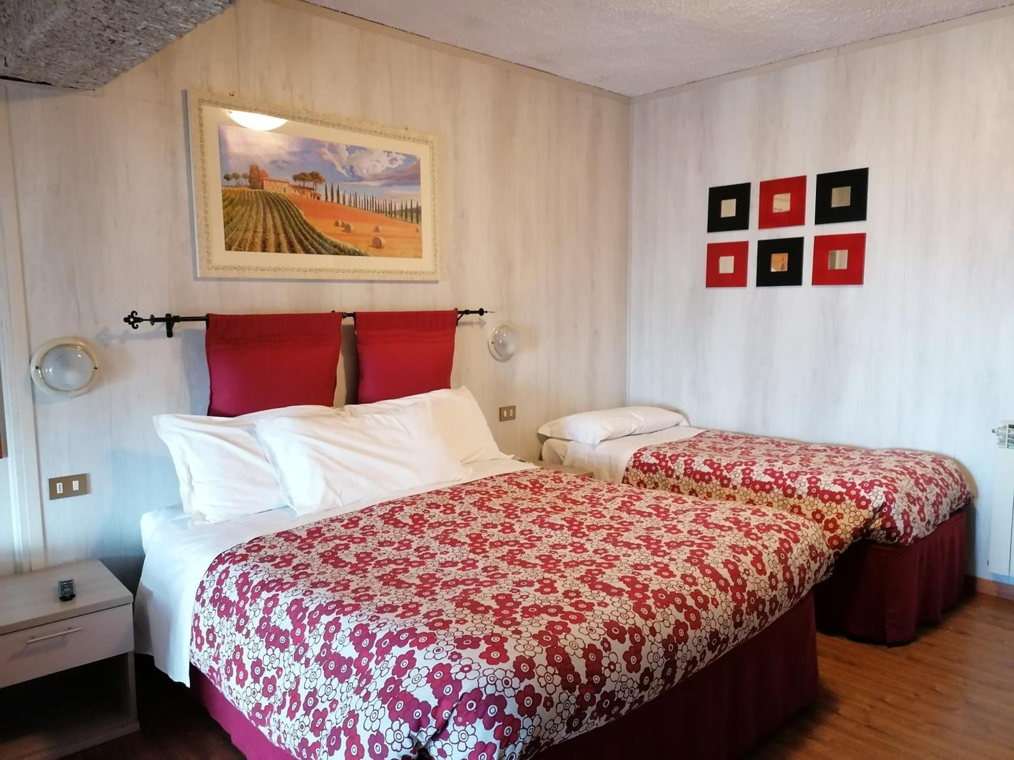 Albergo Sella - Monte Amiata Аббадія-Сан-Сальваторе Екстер'єр фото